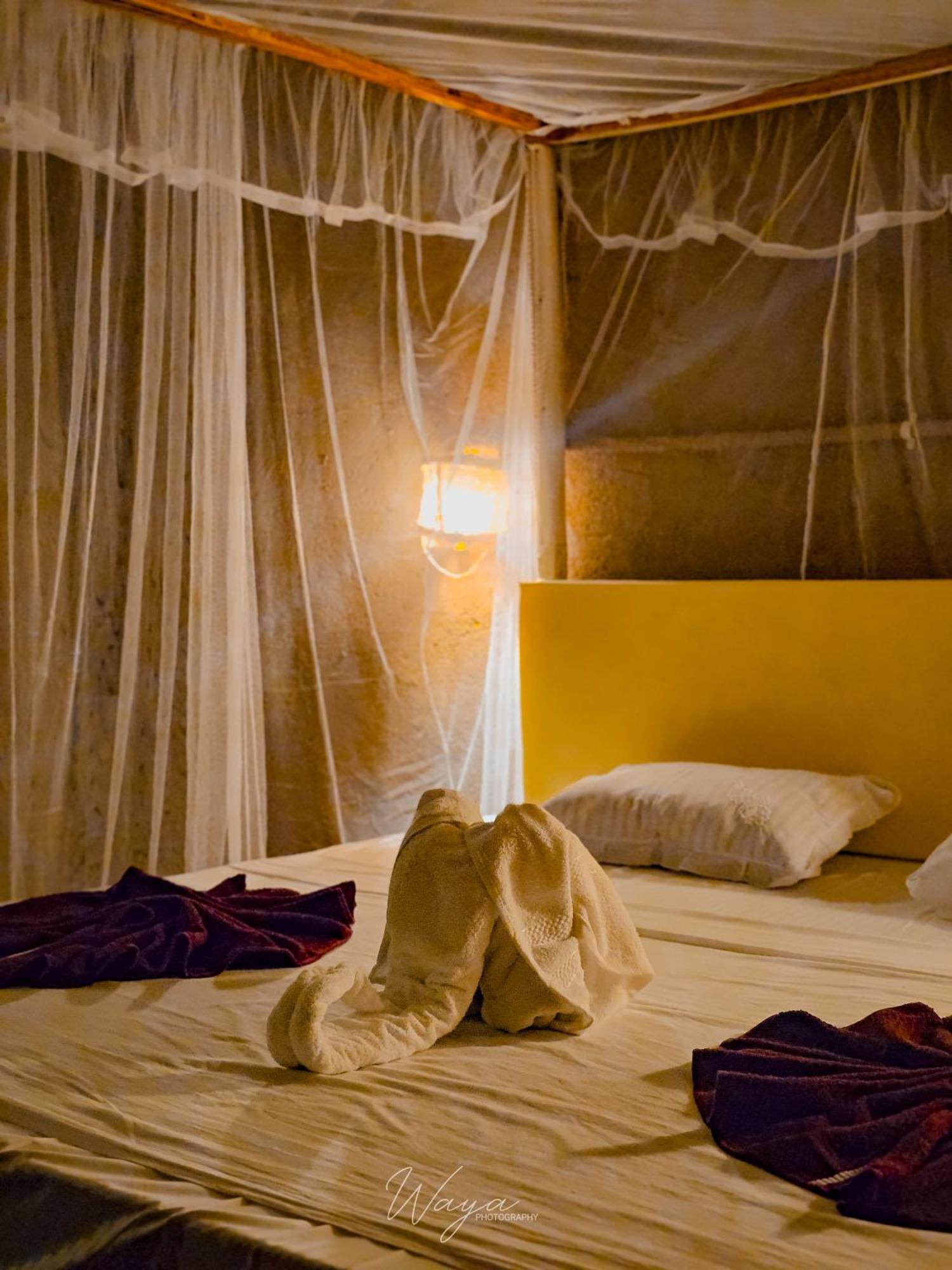 Hotel Wild Safari Clay House Udawalawe Exterior foto