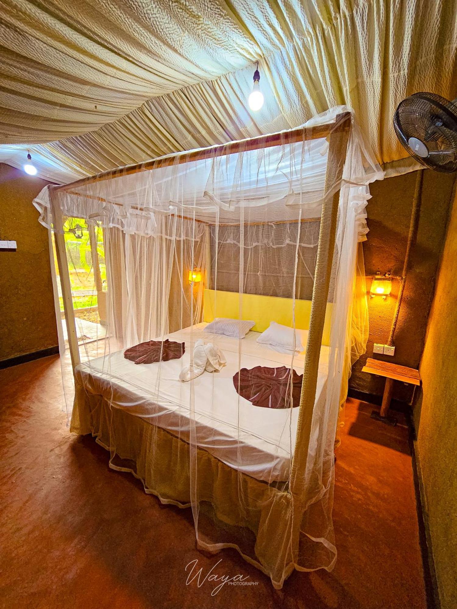 Hotel Wild Safari Clay House Udawalawe Exterior foto